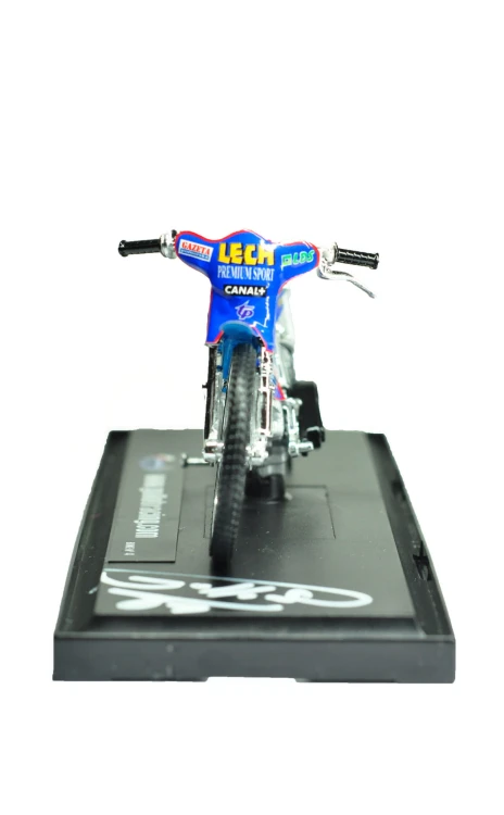 replika-motocykla-gollobracing-03-sgp2002-lech-bok.jpg