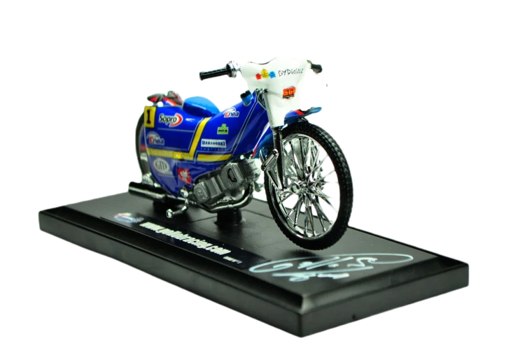 replika-motocykla-gollobracing-01-sgp2011-front.png