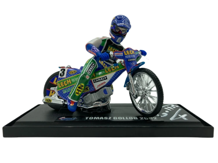 figurka-gollobracing-01-sgp2002-front.png