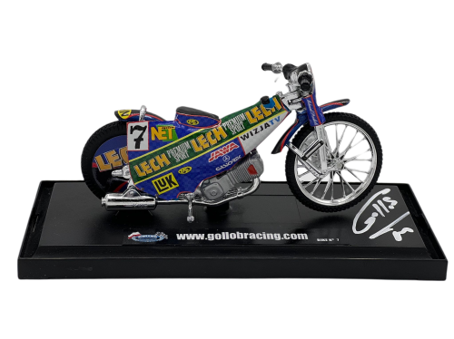 replika-motocykla-gollobracing-07-sgp2001-front.png