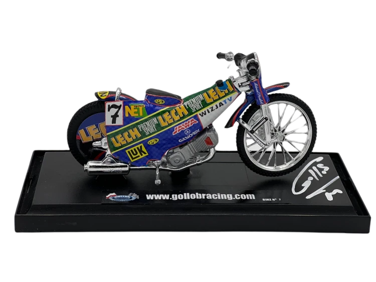 replika-motocykla-gollobracing-07-sgp2001-front.png