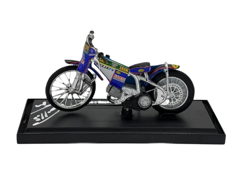 replika-motocykla-gollobracing-07-sgp2001-tyl.png